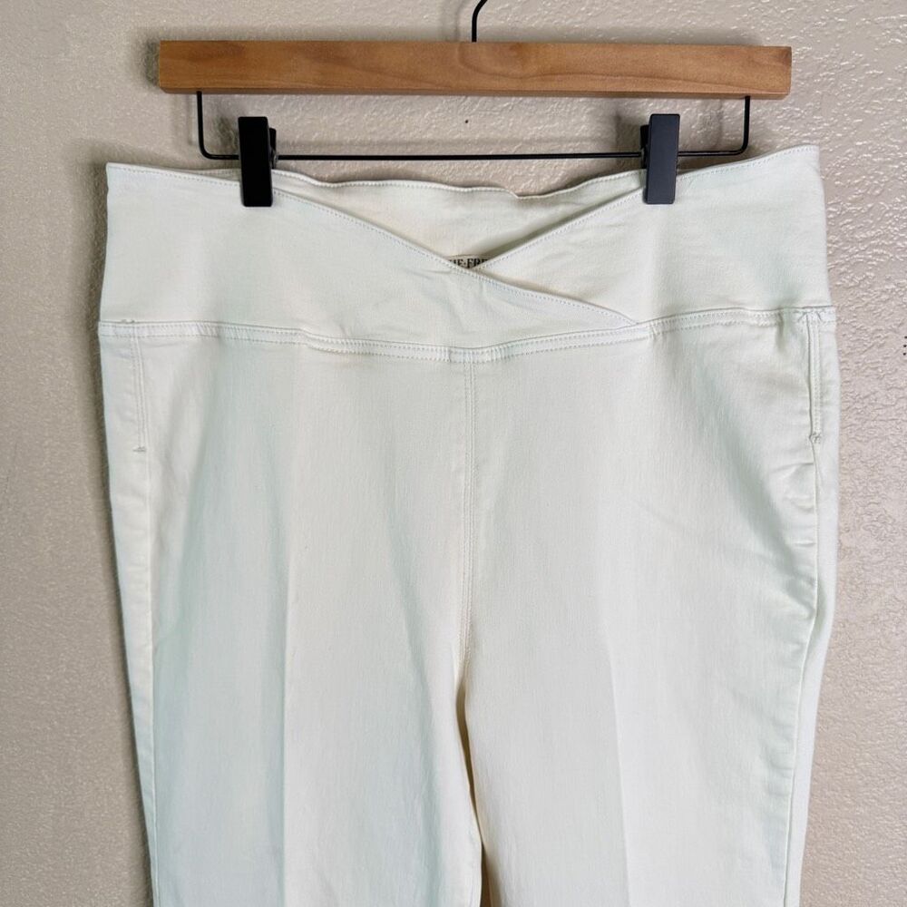 We the Free People Venice Beach Flare Jean Womens 32 Ivory White Stretch Boho - Picture 3 of 16